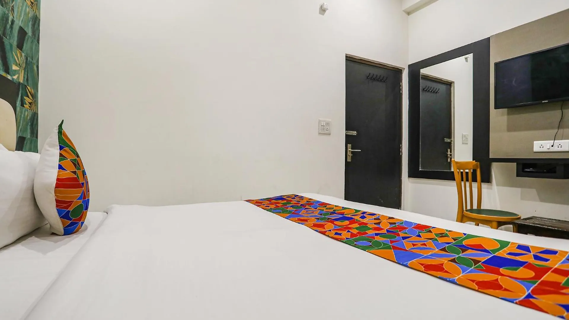 Fabhotel Aaradhya Residency Agra  Hotel Agra (Uttar Pradesh)