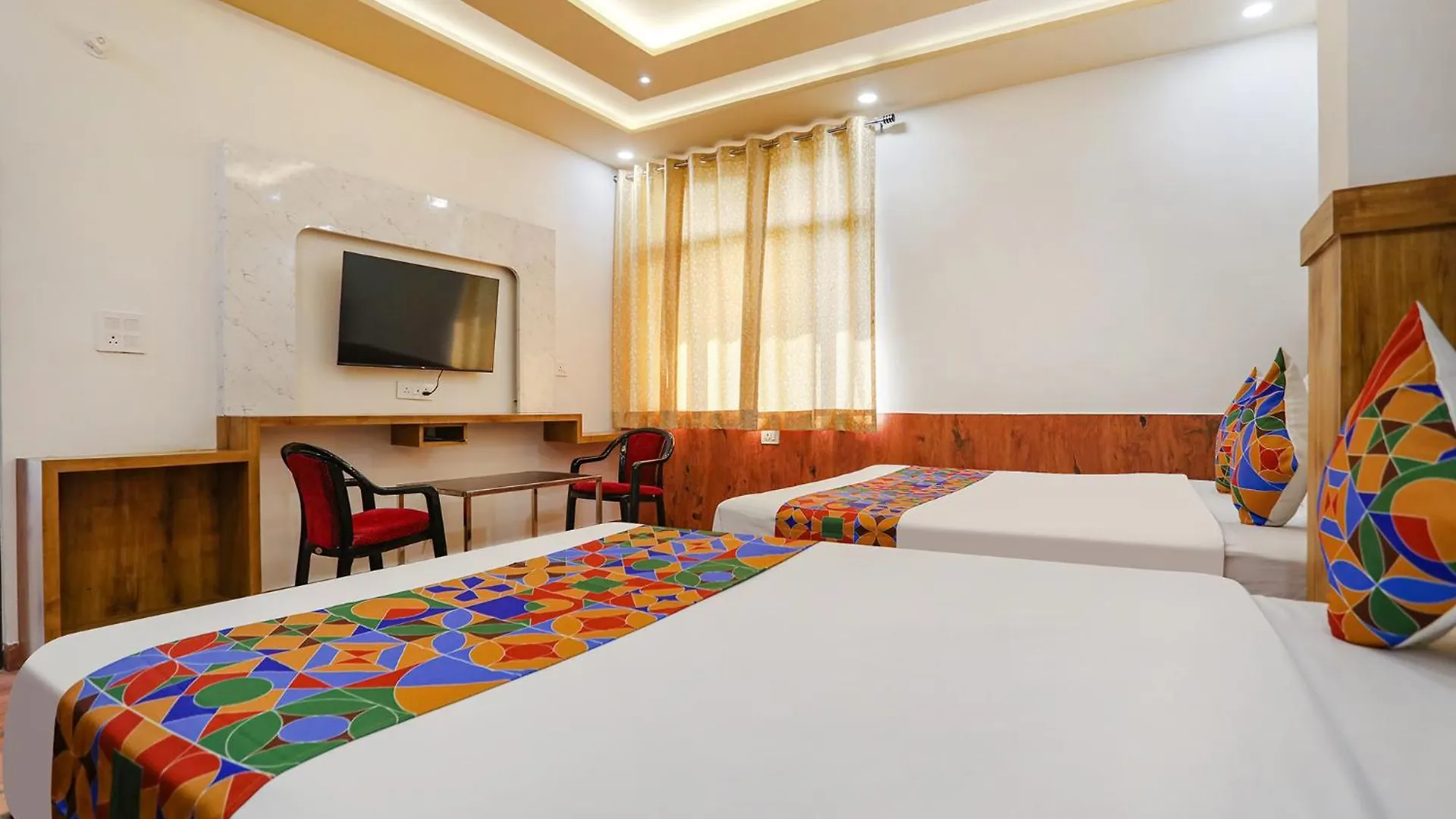 Fabhotel Aaradhya Residency Agra